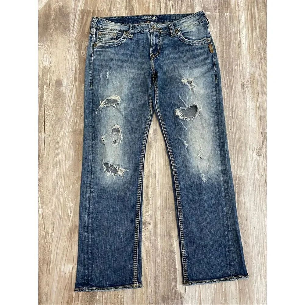 Silver Mid Rise Cropped Jeans Distressed Women’s Sz W29/L28